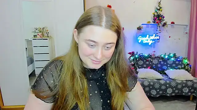 Demure Smile online show from 3, 12, 2024