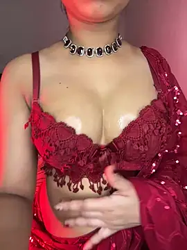 Snapshot of Hot-sexy222 chatting on 5, 7, 2026 Hot-sexy222 online show from 5, 7, 2026