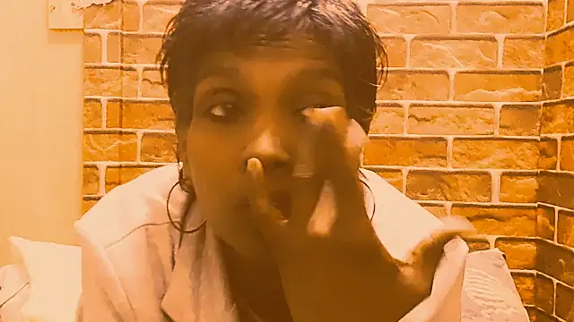 Snapshot of Fuckable_Nasty_MILF chatting on 10, 6, 2026 Fuckable Nasty MILF online show from 10, 6, 2026