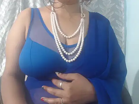 cute-priy online show from 29, 3, 2026