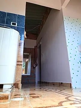 sexy-latin10 online show from 11, 10, 2025