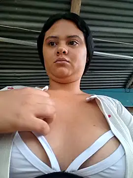 sexy-latin10 online show from 4, 10, 2025