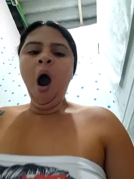 sexy-latin10 online show from 11, 9, 2025