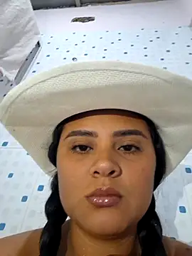 sexy-latin10 online show from 1, 11, 2025