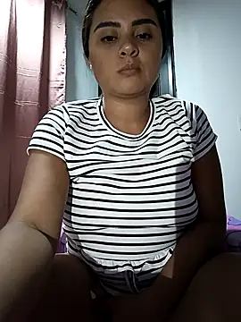 sexy-latin10 online show from 6, 2, 2026