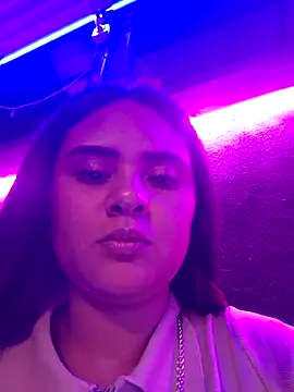 sexy-latin10 online show from 30, 11, 2025