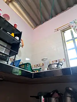 sexy-latin10 online show from 23, 10, 2025