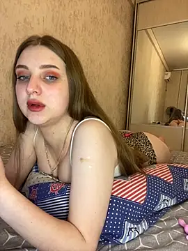 MollyDolle online show from 25, 2, 2026