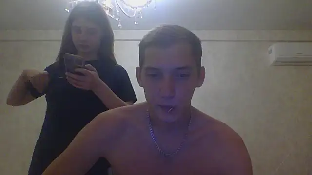 Snapshot of MollyDolle chatting on 29, 6, 2026 MollyDolle online show from 29, 6, 2026