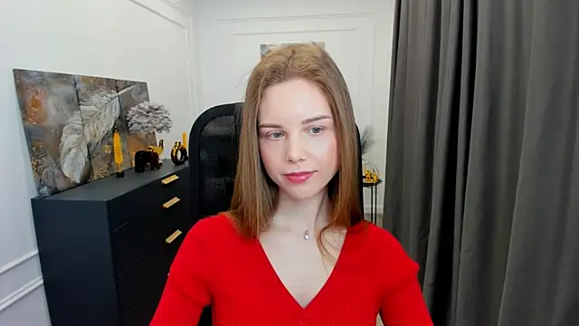 Snapshot of MileyWings chatting on 29, 4, 2026 MileyWings online show from 29, 4, 2026