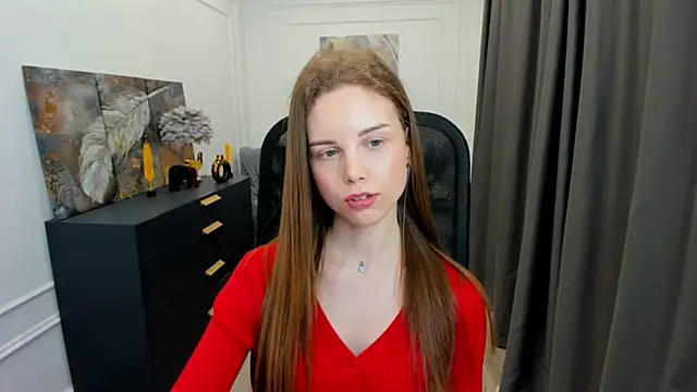 Snapshot of MileyWings chatting on 29, 4, 2026 MileyWings online show from 29, 4, 2026