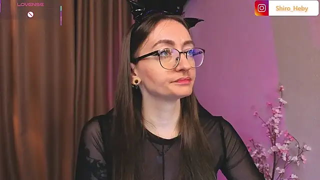 ShiroHeby online show from 6, 11, 2025