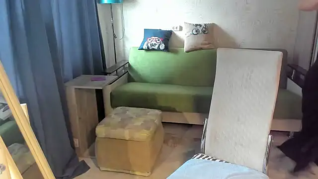 clementine fox online show from 13, 11, 2025