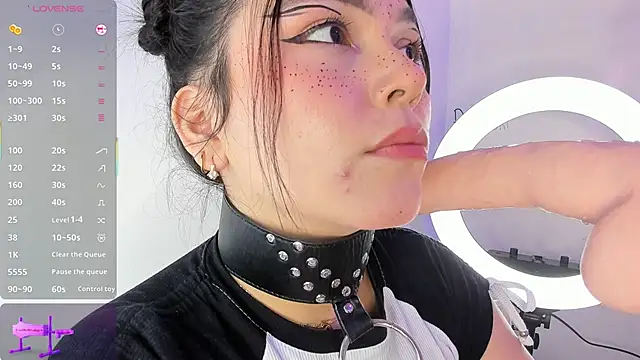 Snapshot of Honey_Jenny_1 chatting on 11, 3, 2025 Honey Jenny 1 online show from 11, 3, 2025