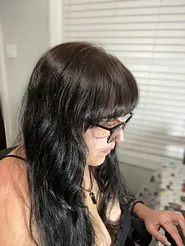 ThicBunz online show from 30, 10, 2025