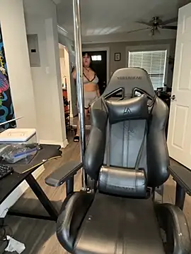 ThicBunz online show from 14, 11, 2025