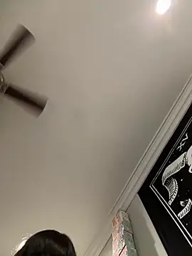 ThicBunz online show from 16, 12, 2025