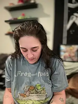 ThicBunz online show from 9, 4, 2026