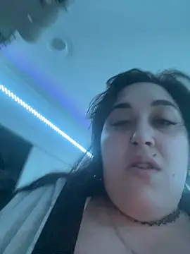 ThicBunz online show from 8, 3, 2025