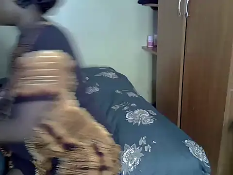 Sexiebony12 online show from 4, 6, 2026