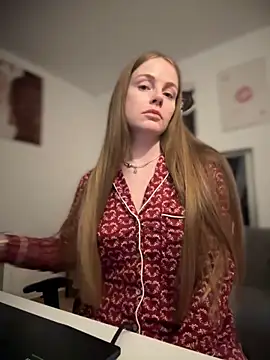 Piinkpandora online show from 10, 4, 2026