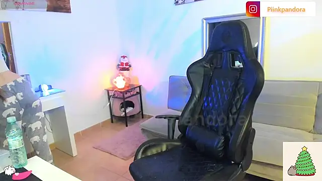 Piinkpandora online show from 15, 12, 2025