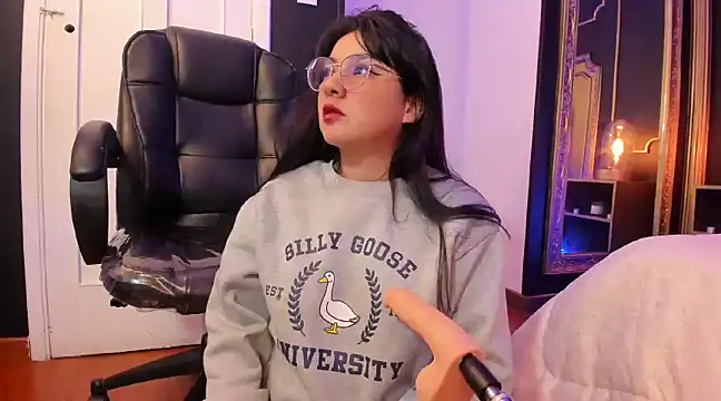 JeyLee online show from 18, 2, 2025
