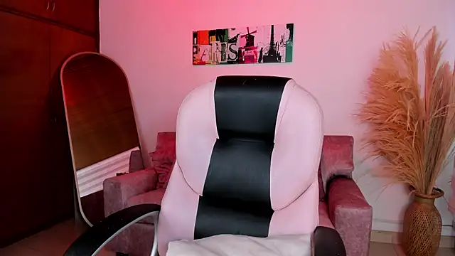 Alheli 16 online show from 4, 12, 2025