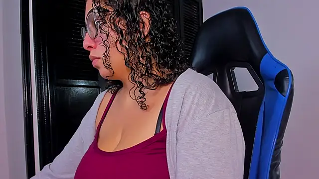 aixa 15 online show from 28, 10, 2025