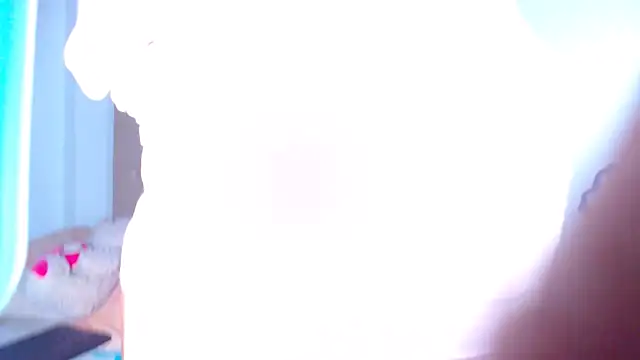 Snapshot of Megaanfox chatting on 8, 2, 2025 Megaanfox online show from 8, 2, 2025