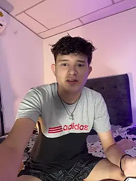 Nathan Bluee online show from 5, 11, 2025