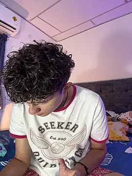 Nathan Bluee online show from 11, 11, 2025