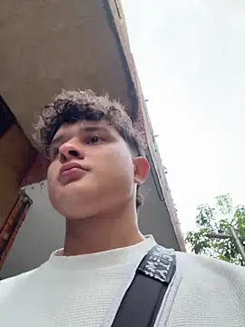 Nathan Bluee online show from 10, 10, 2025