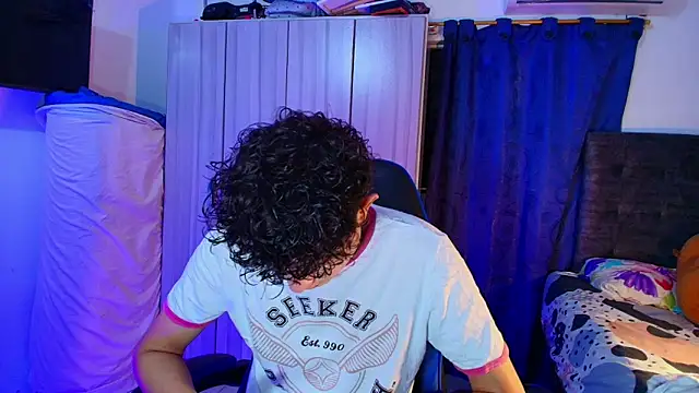 Nathan Bluee online show from 16, 2, 2026