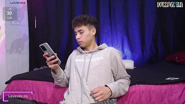 sexybat twink online show from 15, 9, 2025