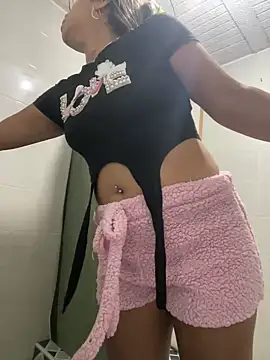 Snapshot of Khalyk_G chatting on 5, 3, 2025 Khalyk G online show from 5, 3, 2025