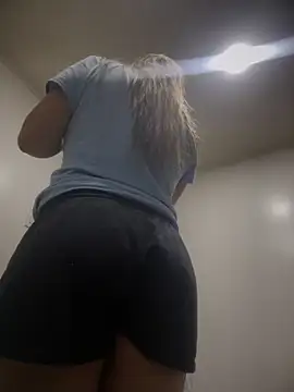 Snapshot of Khalyk_G chatting on 23, 9, 2025 Khalyk G online show from 23, 9, 2025