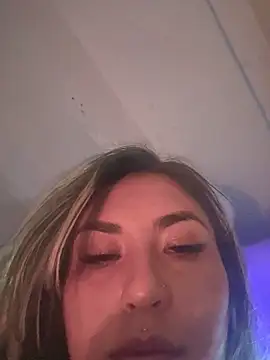 Snapshot of Khalyk_G chatting on 2, 11, 2025 Khalyk G online show from 2, 11, 2025