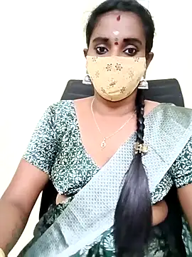 Snapshot of anisha91 chatting on 10, 2, 2025 anisha91 online show from 10, 2, 2025