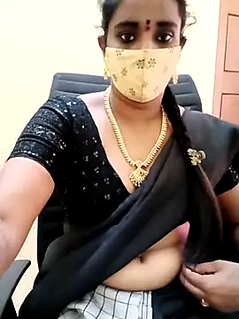 Snapshot of anisha91 chatting on 10, 2, 2025 anisha91 online show from 10, 2, 2025