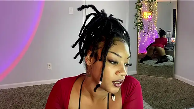 Snapshot of SheSoNastyy_21 chatting on 22, 9, 2025 SheSoNastyy 21 online show from 22, 9, 2025