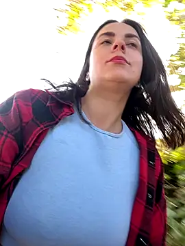 Alicia Hot1 online show from 24, 10, 2025