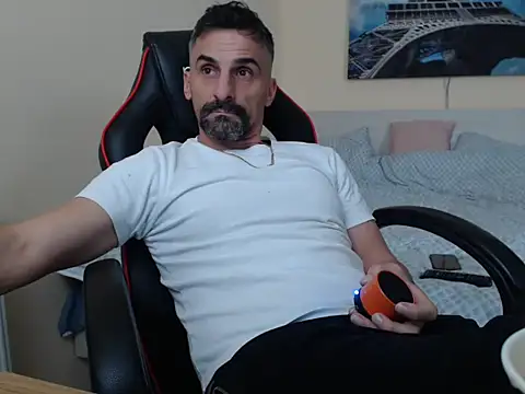 amydamarw online show from 18, 2, 2026