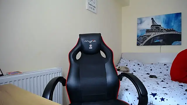 amydamarw online show from 18, 4, 2026