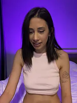 Sophiehii online show from 25, 1, 2025