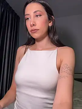 Sophiehii online show from 11, 2, 2025