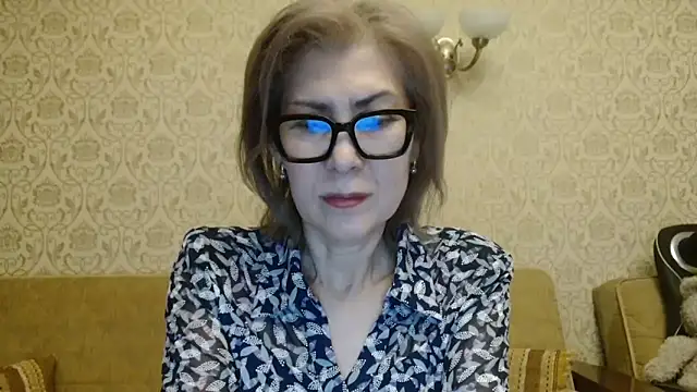 Elegant00Lady online show from 29, 4, 2026