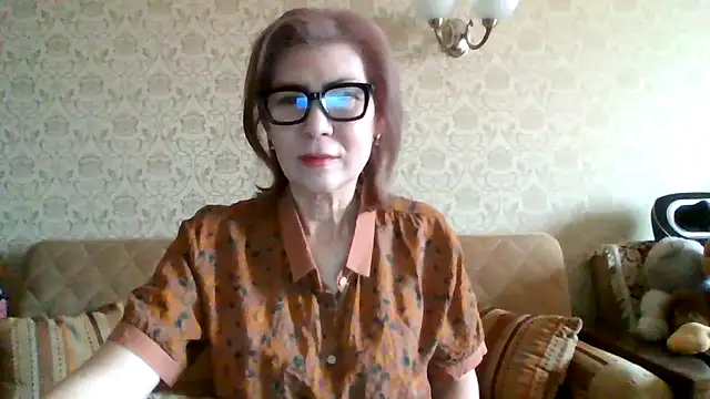 Elegant00Lady online show from 10, 2, 2026