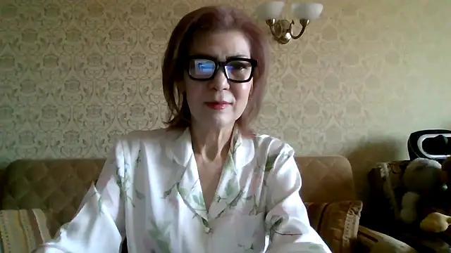 Elegant00Lady online show from 2, 2, 2026