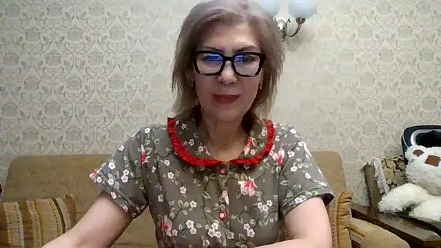 Elegant00Lady online show from 8, 1, 2026